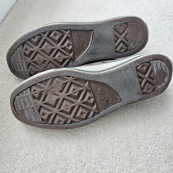 Converse Chuck Taylors w8 m6 - Picture 3 of 11